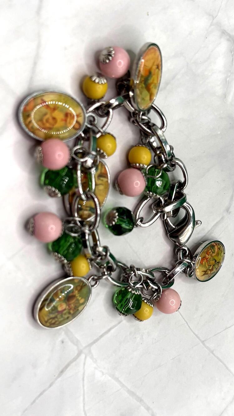Vintage Storybook Easter Rabbit Glass Cabochon Charm Bracelet Pastel Beads 9"